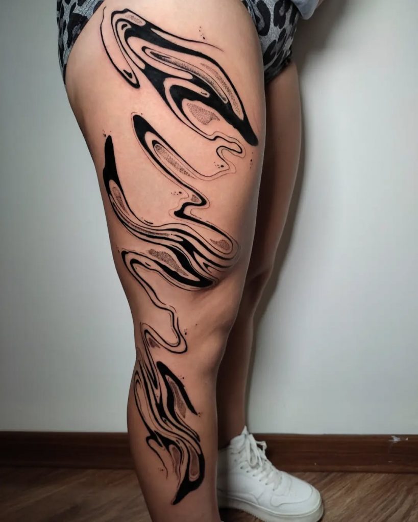 La Black Mamba. Peachland Okanagan Studio