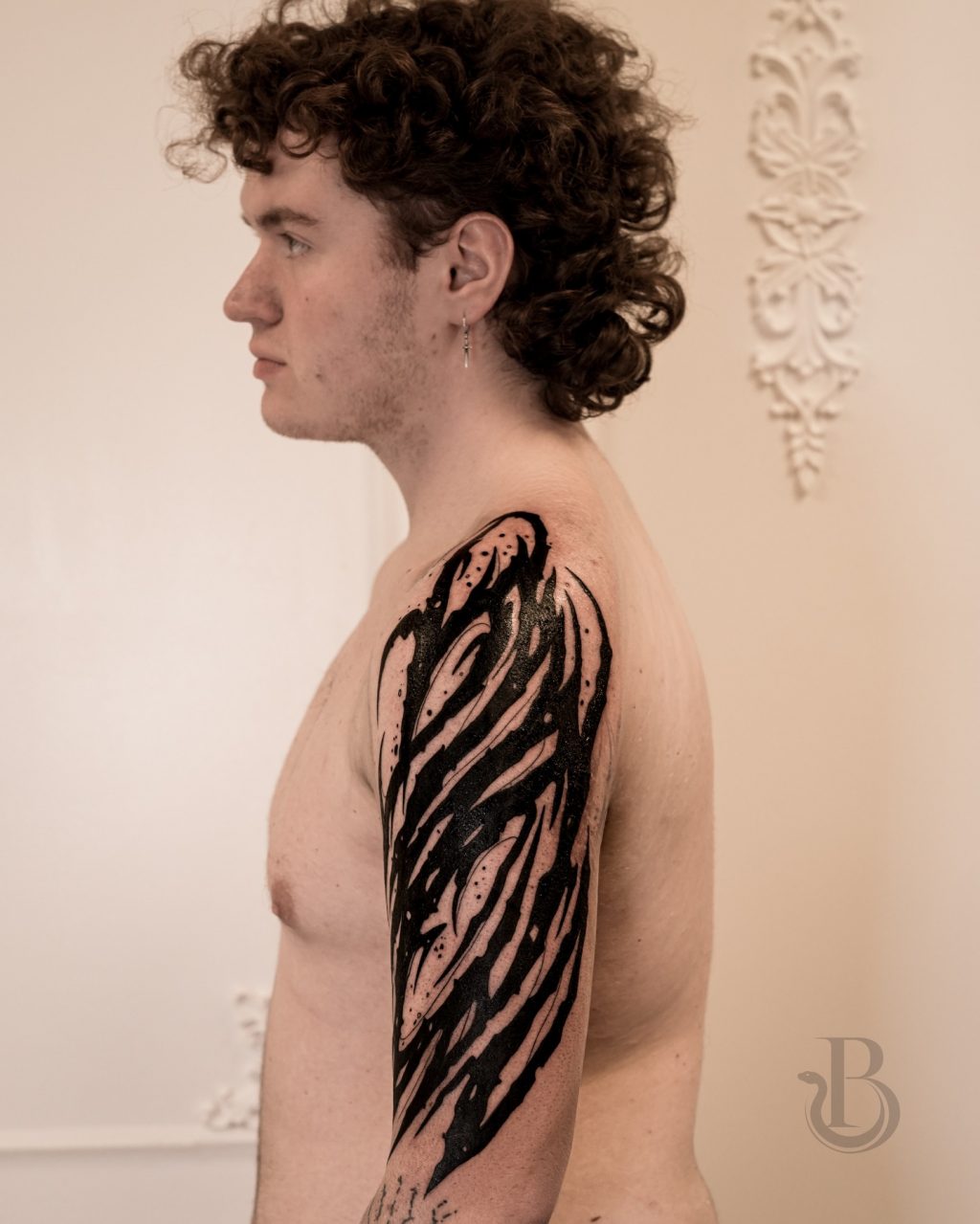 Instagram post from lablackmambatattoostudio. This post is in position 5.