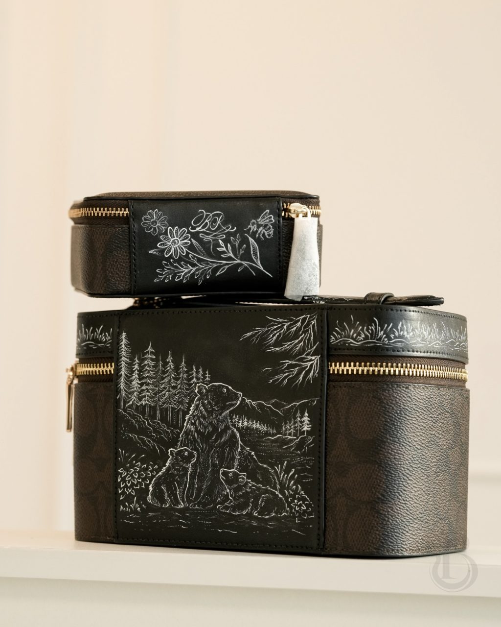 Instagram post from lablackmambatattoostudio. This post is in position 1.